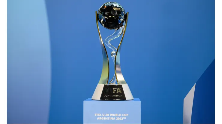 El trofeo del Mundial Sub 20 aguarda por su nuevo campeón.