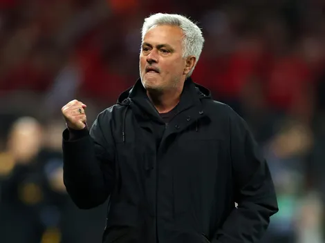 El divertido reclamo de Mourinho para Scaloni: "Todavía no lo mandó"