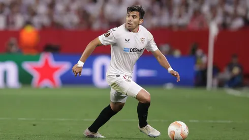 Marcos Acuña en acción con la camiseta de Sevilla. (Getty Images)