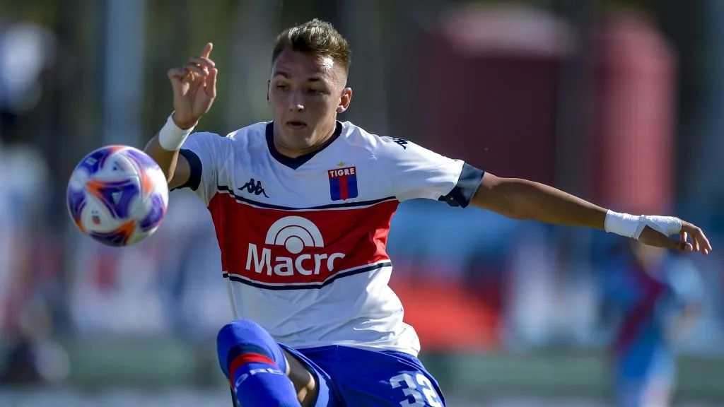 Mateo Retegui con la camiseta de Tigre.