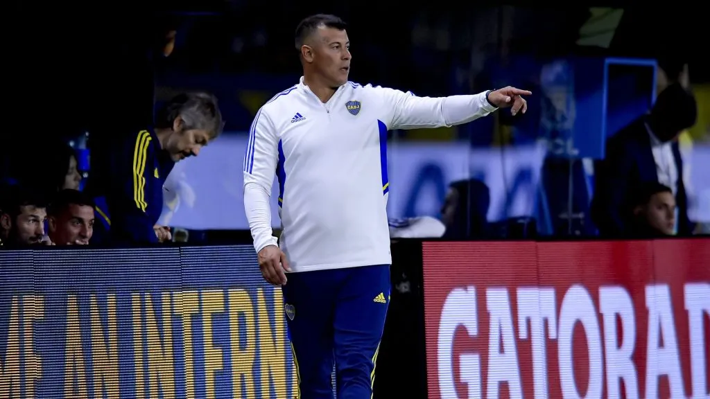 Jorge Almirón recupera soldados