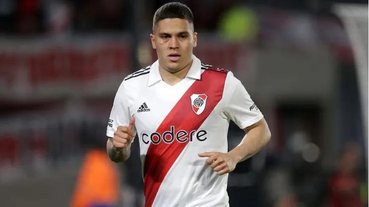 "En Argentina, solo jugaría en River"