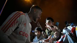 VIDEO | Espectacular recibimiento para River en Córdoba con una gran ovación para Demichelis