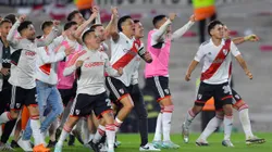 Todo River celebrando el triunfo en el Superclásico.