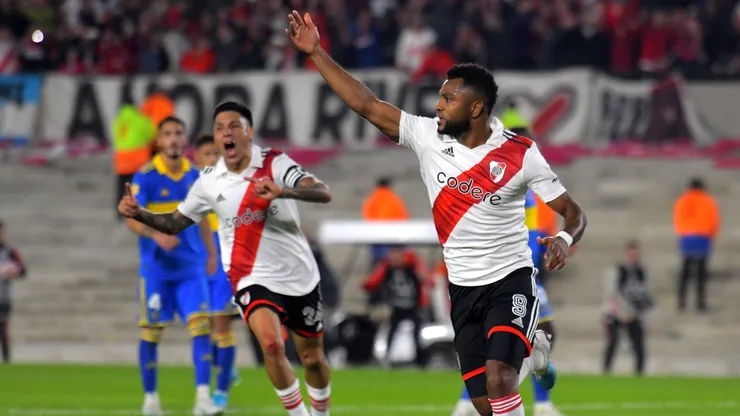 Borja festeja su gol contra Boca