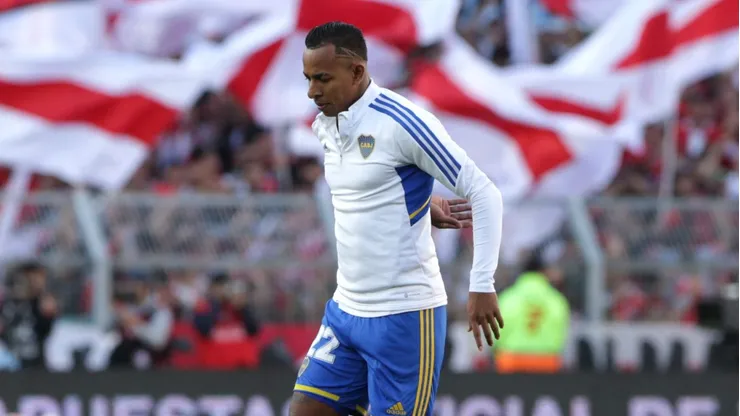 Sebastián Villa recibió insultos en la cancha de River.