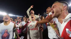 Ignacio Fernández celebrando junto a sus compañeros.