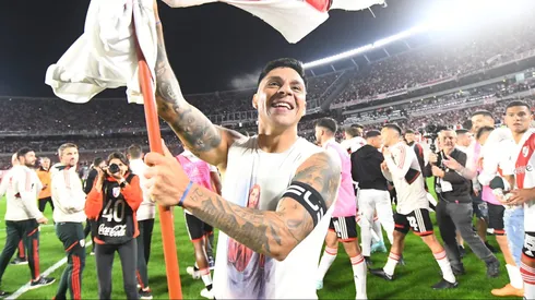 Enzo Pérez, capitán de River, festejando la victoria en el Superclásico.
