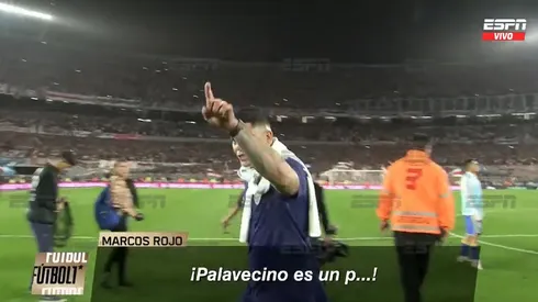 Marcos Rojo, envuelto en llamas.