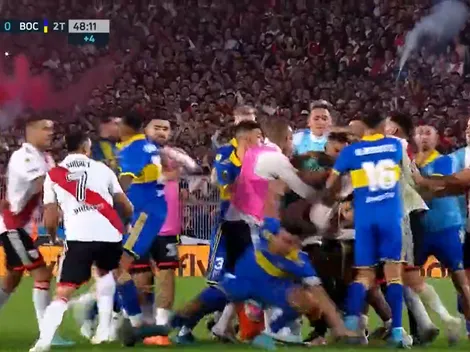 VIDEO | ¡Se metió hasta Marcos Rojo! Brutal batalla entre jugadores de River y Boca tras el gol de Borja