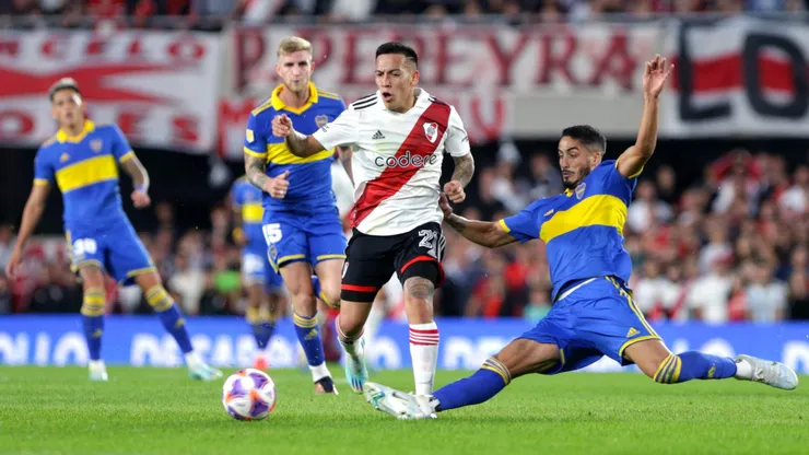 Muchas infracciones bruscas en el Monumental.