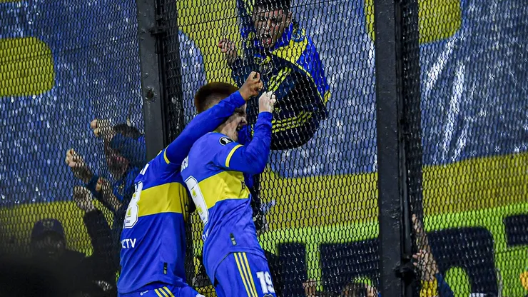 El alocado festejo de Barco en el segundo de Boca.