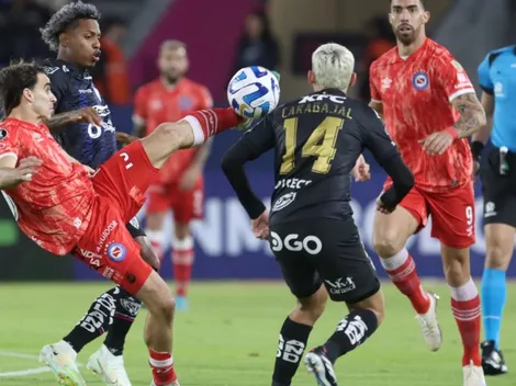 Independiente del Valle le ganó un partidazo a Argentinos y le arrebató el primer puesto