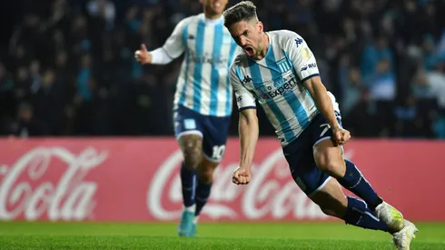 Racing vapuleó a Ñublense y ahora podría ser rival de River en octavos