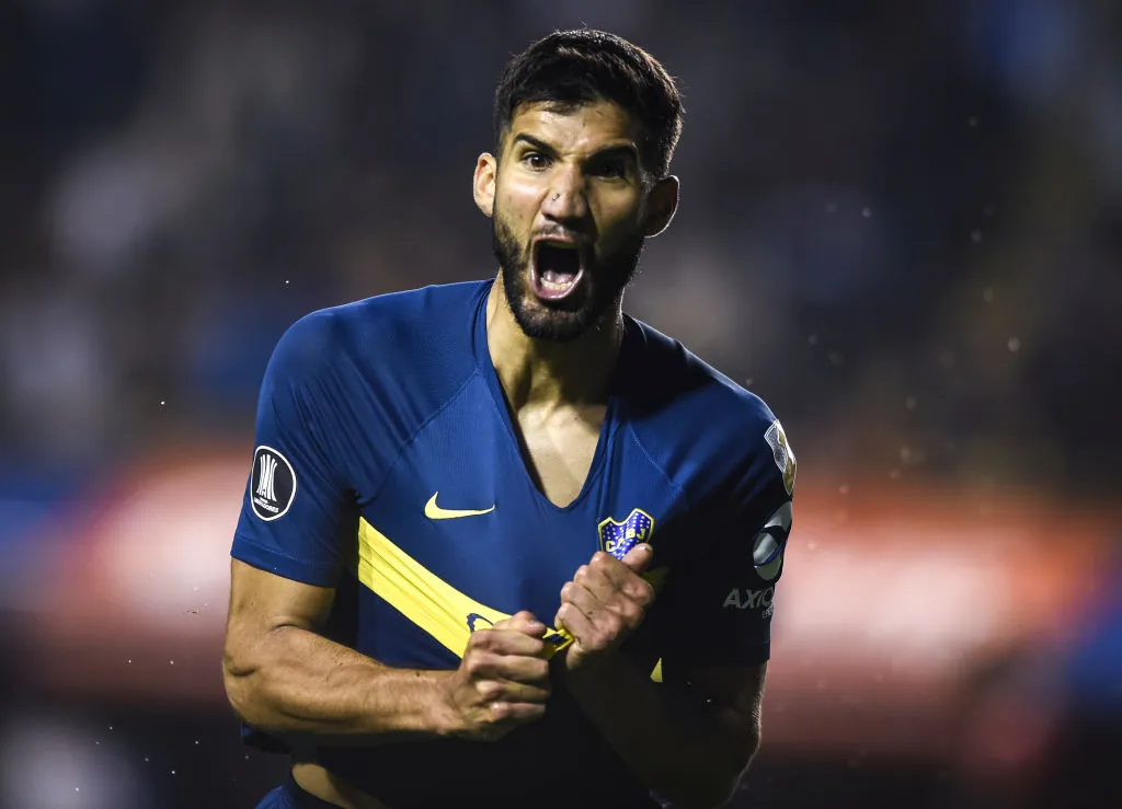 Lisandro López festejando un gol en Boca. (Foto: Getty)