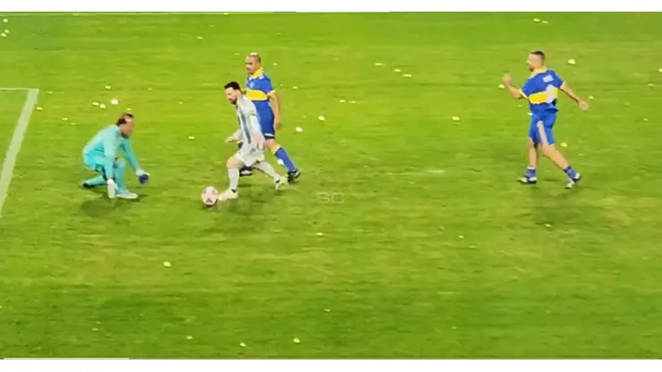 VIDEO | ¡Siempre está! Messi hizo un gol en la despedida de Riquelme y el estadio lo ovacionó