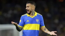 Almirón volvió a relegar a Benedetto de los convocados de Boca y ¿se va?
