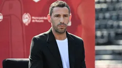 Maxi RodrĂguez se despide del fĂștbol en un partido repleto de figuras.