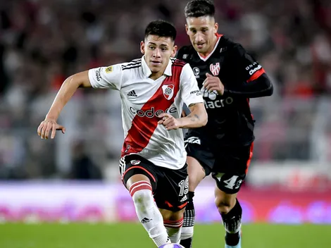 El Diablito Echeverri debutó, hizo delirar a los hinchas y se sinceró: "No la toqué"