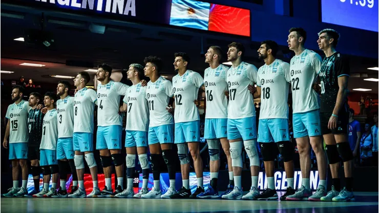 La Selección Argentina de Vóley sueña con París 2024.