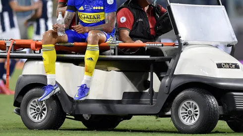 "Pateando un cartel": la insólita lesión de un jugador de Boca
