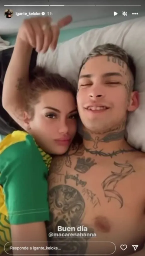 L-Gante junto a su novia.