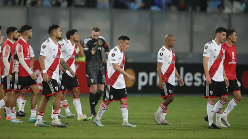 LIMA, PERU - MAY 25: Players of River Plate leave the field after a Copa CONMEBOL Libertadores group D match between Sporting Cristal and River Plate at Estadio Nacional de Lima on May 25, 2023 in Lima, Peru. (Photo by Daniel Apuy/Getty Images)