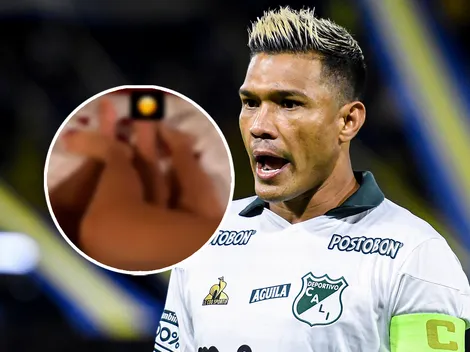 ¡Desnudo! La insólita foto de Teo Gutiérrez en redes sociales