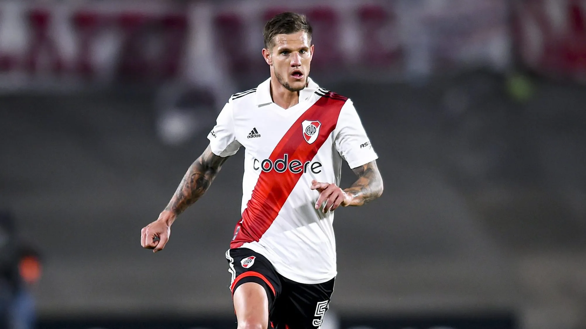 Bruno Zuculini con la camiseta de River. (Foto: Getty)