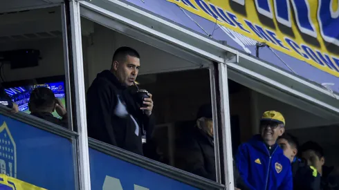 No solo Cavani: Riquelme se reunió con otras 4 figuras y los hinchas de Boca enloquecieron