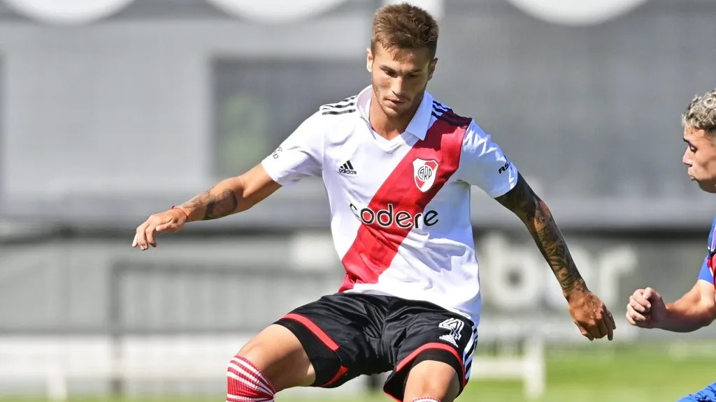 Manuel Guillén en la Reserva de River. (Foto: Prensa River)