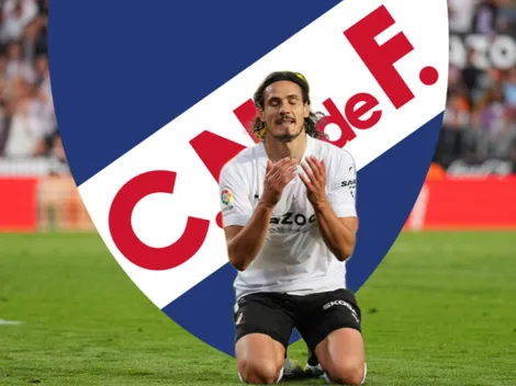 El mismo presidente de Nacional que aseguró que Cavani no jugaría en Boca, ahora hizo un pedido desesperado