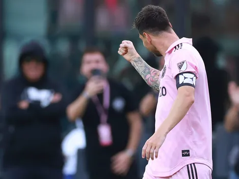 Se supo a quién dedicó Messi su nuevo y extraño festejo