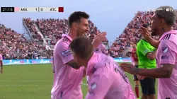 Lionel Messi festejando su segundo tanto.