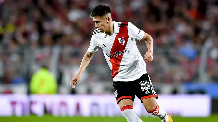 Claudio Echeverri en acción.