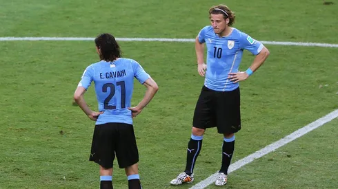 Forlán palpitó la llegada de Cavani a Boca y advirtió: "La exigencia es más alta"