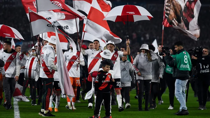 ¡Lo mandaron al frente! Los jugadores de River revelaron cuál fue el que más tomó en la fiesta del campeón