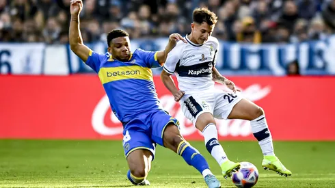 Boca volvió a hacerse fuerte de visitante y le ganó a Gimnasia en el Bosque