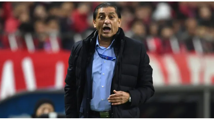 Ramón Díaz se presenta como nuevo entrenador de Vasco Da Gama.