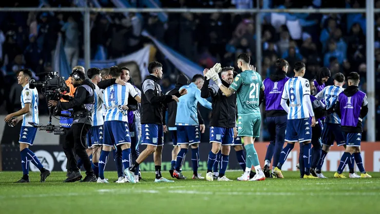 Marcha atrás en Racing: iba a rescindir su contrato, pero todavía puede quedarse