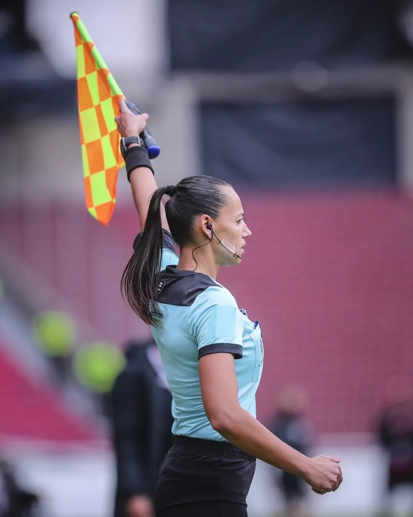 Mariana De Almeida en la Copa América femenina.