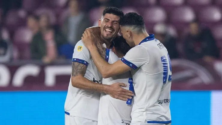 El festejo de los jugadores del Fortín.