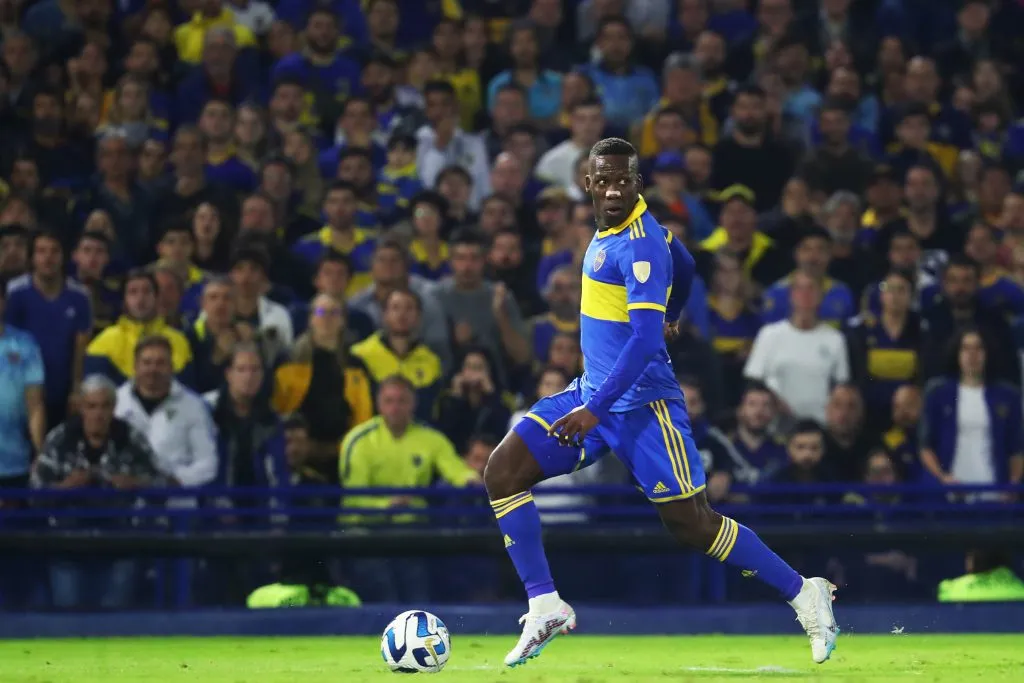 Luis Advincula (Foto Getty)