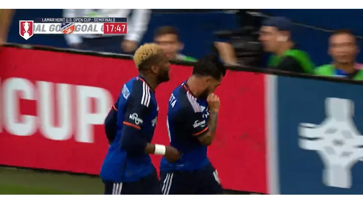 VIDEO | El insólito gol de Luciano Acosta que amarga al Inter Miami de Messi