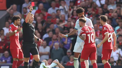 La firme DECISIÓN del Liverpool por la expulsión de Alexis Mac Allister