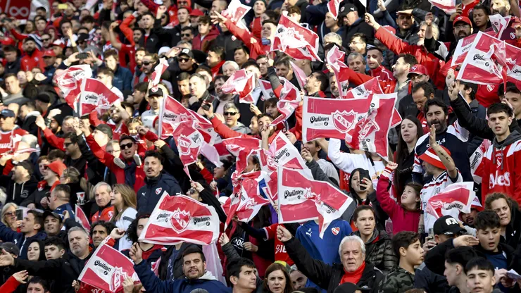 Los hinchas de Independiente, sin paciencia.