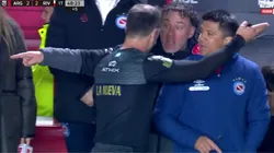 VIDEO | "Que no se te caigan las plumas": Milito estalló contra el juez de línea y lo acusó de ser hincha de River