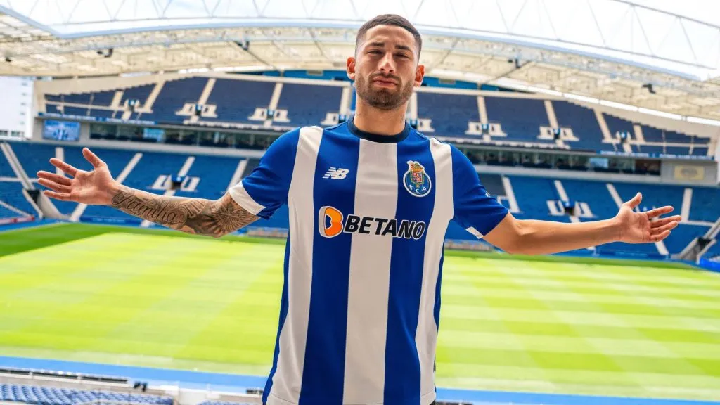Alan Varela con los colores de Porto. (Foto: Porto)