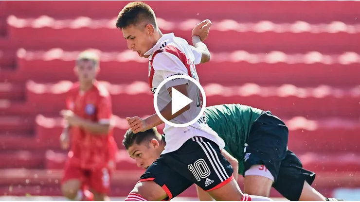River juega con Argentinos en la reserva.