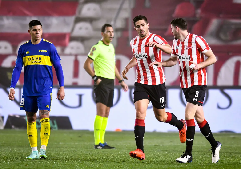 Boca tiene como opción a Agustín Rogel, ex Estudiantes